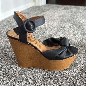 Black Wedge Heels. Women’s size 5